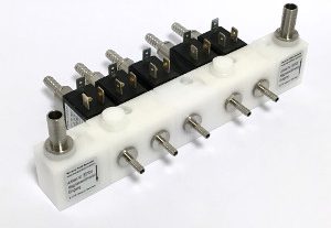 Modularer-BFS-Magnetventilblock-mit-Innenkühlung-für-Postmix-Schankanlagen