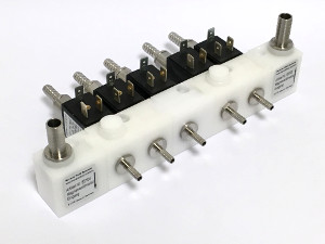 Modularer-BFS-Magnetventilblock-mit-Innenkühlung-für-Postmix-Schankanlagen